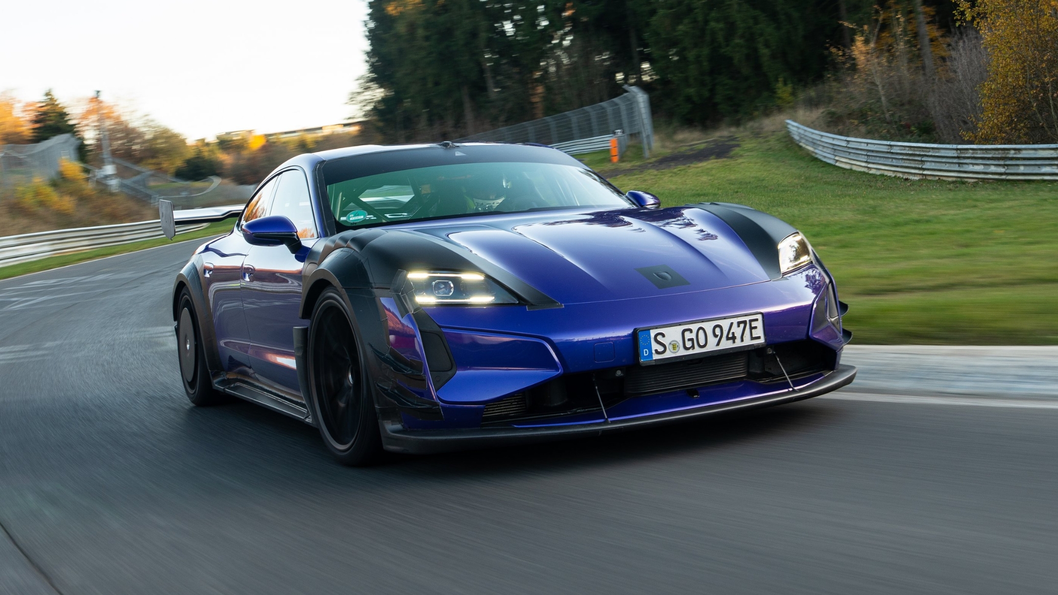 This Porsche 911 Turbo has 818bhp | Top Gear